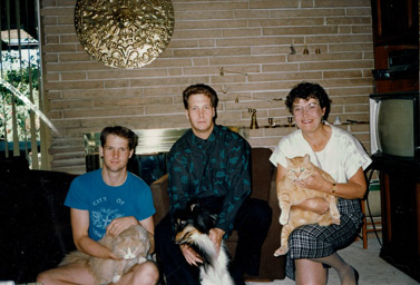 Earl, Murray and Marj with McKercher, Ruffy and McDuff, 44 McKenzie, ~1990.