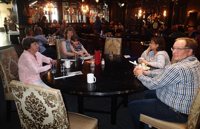Mom, Jen, Jeralyn Alison and Murray at Earl's Restaurant, Saskatoon, SK, July, 2017.